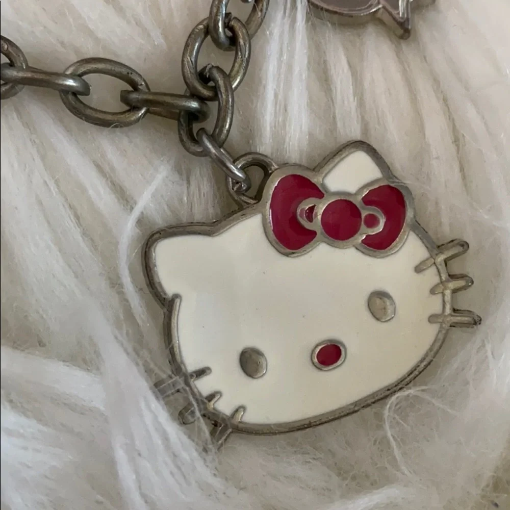hello kitty sanrio charm bracelet - Picture 2 of 3